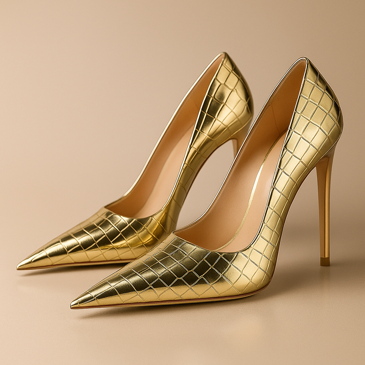 Noir Éclat™ – Sculpted Croc Heels