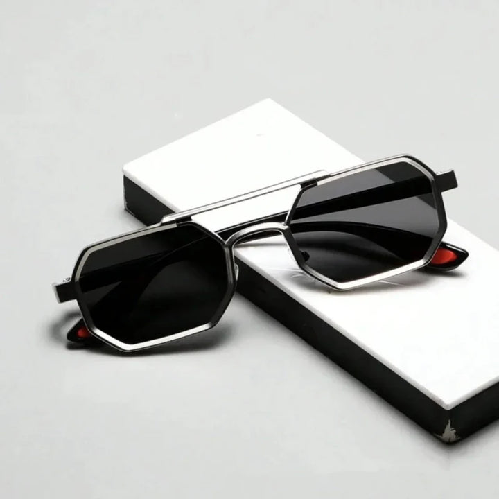 ARTERA™ VINTAGE-STYLE SUNGLASSES