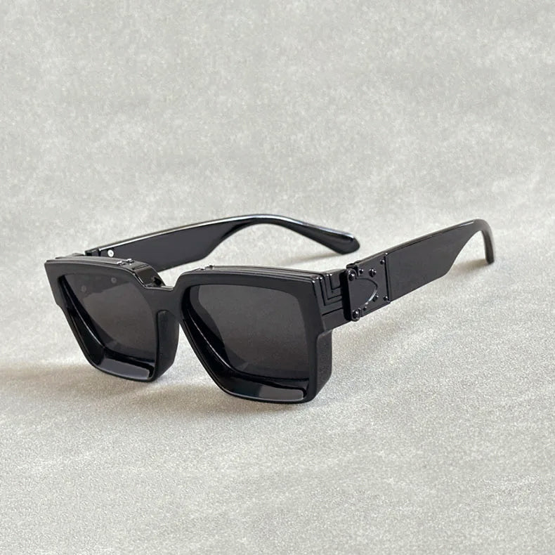 Easton Vintage-Inspired Retro Sunglasses
