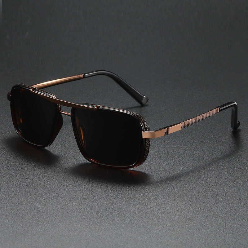 Vintage-Inspired ELLIOT Sunglasses