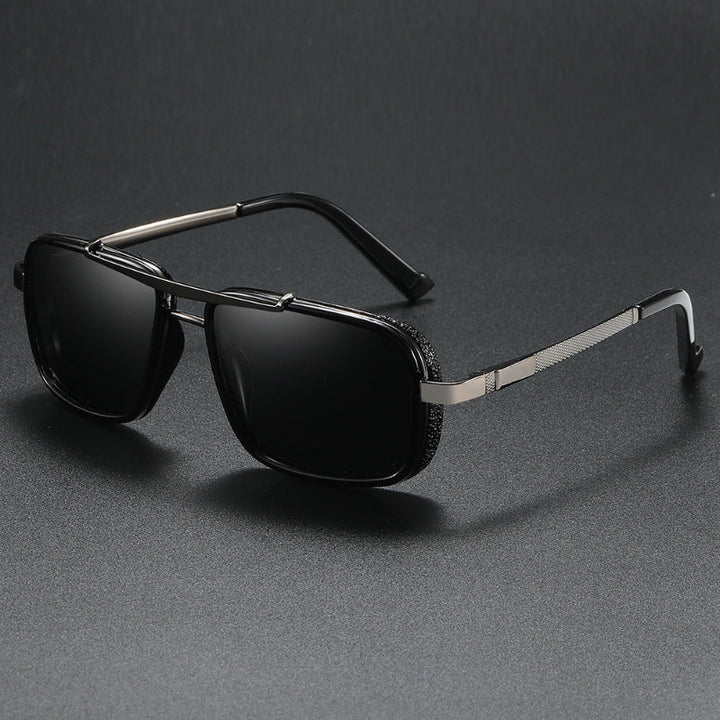 Vintage-Inspired ELLIOT Sunglasses
